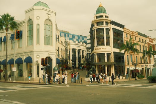 Decoding the Dynamics: Navigating Los Angeles Luxury Real Estate